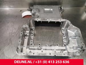 Używane Miska olejowa Mercedes Sprinter 5t (906.15/906.25) 513 CDI 16V Cena € 90,75 Z VAT oferowane przez van Deijne Onderdelen Uden B.V.