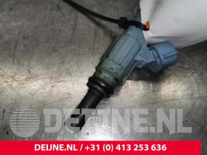 Używane Wtryskiwacz (wtrysk benzyny) Porsche Cayenne (9PA) 3.2 V6 24V Cena € 50,00 Procedura marży oferowane przez van Deijne Onderdelen Uden B.V.