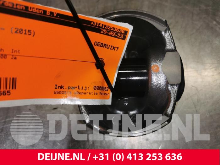 Usados Pistón Fiat Ducato Precio € 90,75 IVA incluido ofrecido por van Deijne Onderdelen Uden B.V.