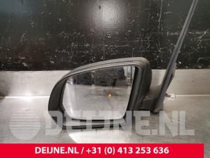 Used Wing mirror, left Mercedes Vito (447.6) 1.6 109 CDI 16V Price € 181,50 Inclusive VAT offered by van Deijne Onderdelen Uden B.V.