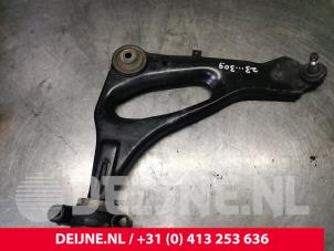Used Front lower wishbone, right Mercedes Vito (447.6) 1.6 109 CDI 16V Price on request offered by van Deijne Onderdelen Uden B.V.