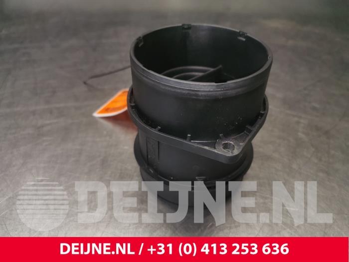 Luftmengenmesser van een Mercedes-Benz Sprinter 3,5t (906.63) 316 CDI 16V 2016