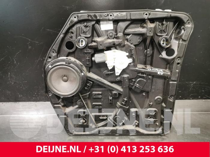 Window mechanism 2-door, front right from a Mercedes-Benz Vito (447.6) 1.6 109 CDI 16V 2018