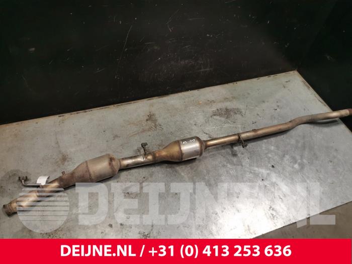 Usagé Catalyseur Mercedes Vito (447.6) 1.6 109 CDI 16V Prix € 484,00 Prix TTC proposé par van Deijne Onderdelen Uden B.V.