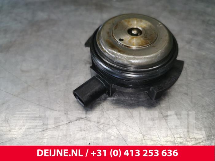 Gebrauchte Nockenwelle Sensor BMW 3 serie Gran Turismo (F34) 320i 2.0 16V Preis € 20,00 Margenregelung angeboten von van Deijne Onderdelen Uden B.V.