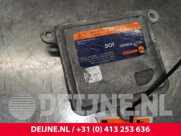 Używane Starter ksenonowy Tesla Model S 85 Cena € 108,90 Z VAT oferowane przez van Deijne Onderdelen Uden B.V.