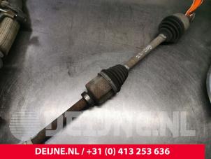 Used Front drive shaft, right Mercedes Vito (447.6) 1.6 109 CDI 16V Price € 181,50 Inclusive VAT offered by van Deijne Onderdelen Uden B.V.