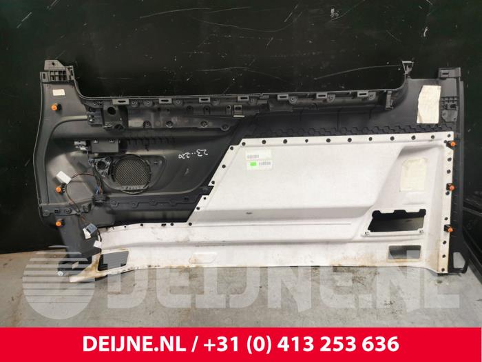 Rear side panel, left from a Mercedes-Benz Vito Tourer (447.7) 2.2 114 CDI 16V 2016