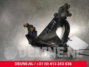 Usagé Roulette porte coulissante droite Opel Vivaro 1.6 CDTi BiTurbo Prix € 60,50 Prix TTC proposé par van Deijne Onderdelen Uden B.V.