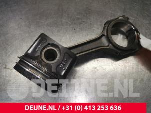 Used Piston Peugeot Boxer (U9) 2.2 HDi 130 Euro 5 Price € 121,00 Inclusive VAT offered by van Deijne Onderdelen Uden B.V.