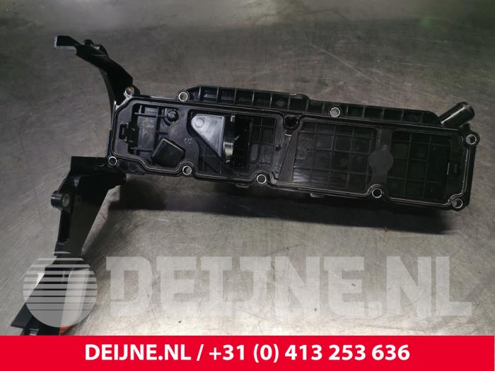 Ventildeckel van een Citroën Berlingo 1.6 BlueHDI 75 2018