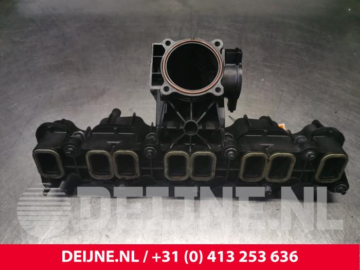 Intake manifold from a Citroën Jumper (U9) 2.2 HDi 150 Euro 5 2014