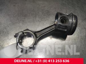 Used Piston Citroen Jumper (U9) 2.2 HDi 150 Euro 5 Price € 72,60 Inclusive VAT offered by van Deijne Onderdelen Uden B.V.