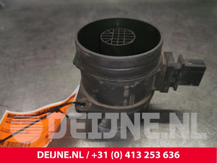 Usagé Débitmètre Mercedes Sprinter 3t (906.71) 218 CDI 24V Prix € 60,50 Prix TTC proposé par van Deijne Onderdelen Uden B.V.