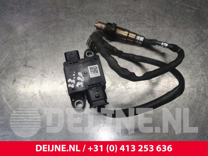 Usados Sensor Nox Mercedes Sprinter 3t (910.6) 211 CDI 2.1 D FWD Precio € 181,50 IVA incluido ofrecido por van Deijne Onderdelen Uden B.V.