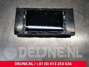 Usagé Display unité de contrôle multi media Mercedes Sprinter 3t (910.6) 211 CDI 2.1 D FWD Prix € 605,00 Prix TTC proposé par van Deijne Onderdelen Uden B.V.