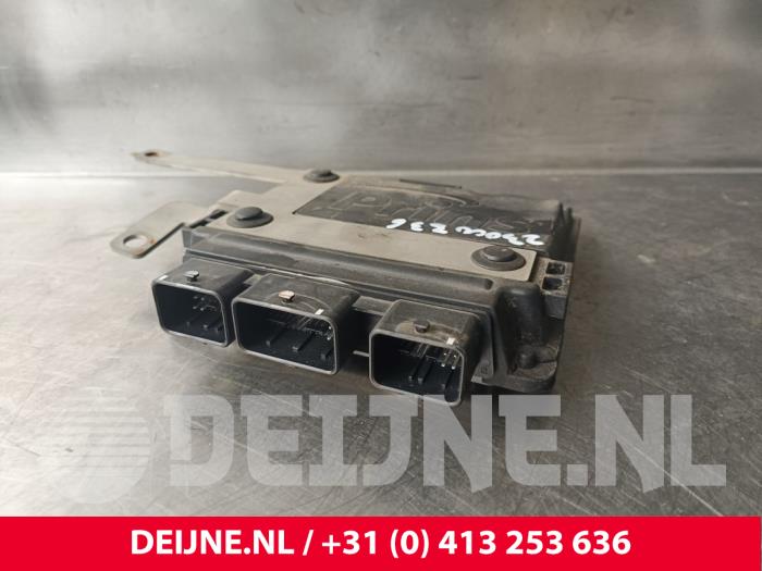 Used LPG module Volvo V60 I (FW/GW) 2.0 T6 16V Price € 50,00 Margin scheme offered by van Deijne Onderdelen Uden B.V.