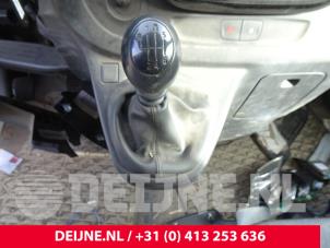 Gebrauchte Schaltung Opel Vivaro 1.6 CDTi BiTurbo Preis auf Anfrage angeboten von van Deijne Onderdelen Uden B.V.