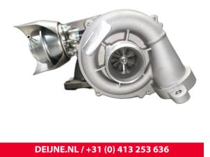Neue Turbo Volvo V50 Preis € 423,50 Mit Mehrwertsteuer angeboten von van Deijne Onderdelen Uden B.V.
