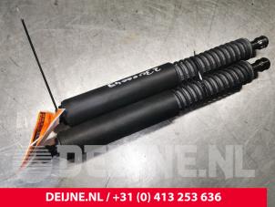Gebrauchte Set Gasdämpfer Heckklappe Volvo V70 (BW) 2.0 D4 16V Preis € 30,00 Margenregelung angeboten von van Deijne Onderdelen Uden B.V.