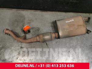 Used Exhaust rear silencer Opel Vivaro 1.5 CDTI 102 Price € 121,00 Inclusive VAT offered by van Deijne Onderdelen Uden B.V.
