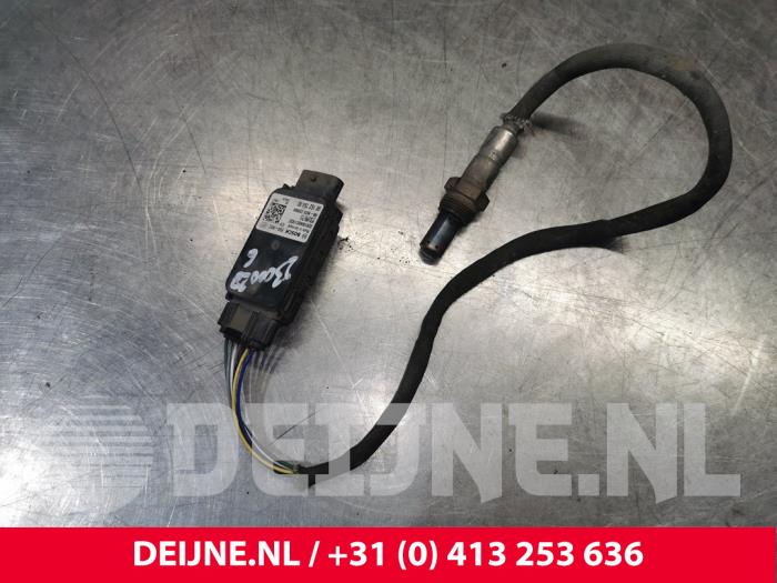 Nox Sensor van een Opel Vivaro 1.5 CDTI 102 2020
