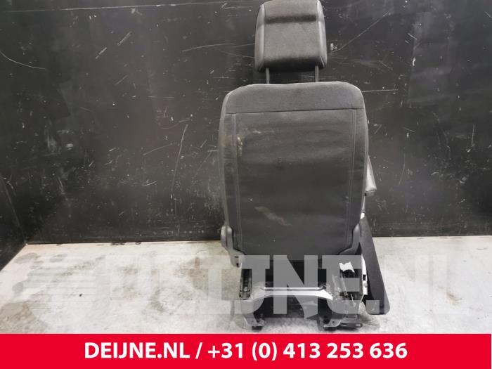 Sitz links van een Opel Vivaro 1.5 CDTI 102 2020