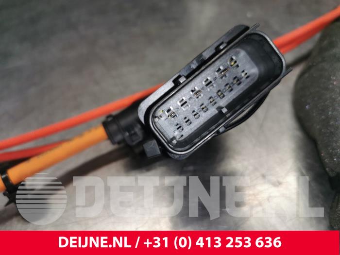 Battery charger Volvo V60 I 2.4 D6 20V Plug-in Hybrid AWD - 31394702 VOLVO