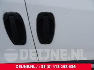 Used Door handle 2-door, right Fiat Doblo Cargo (263) 1.6 D Multijet Price on request offered by van Deijne Onderdelen Uden B.V.