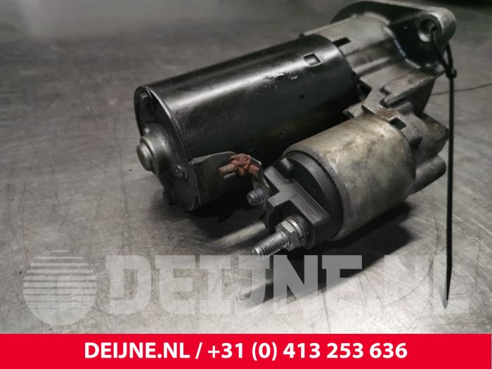 Starter Fiat Doblo Cargo 1.6 D Multijet 0001108421 6892604 BOSCH