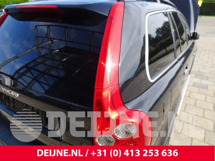 Taillight, right from a Volvo XC90 I 2.9 T6 24V 2004