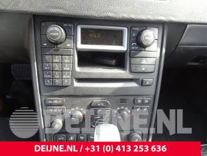 Used Radio Volvo XC90 I 2.9 T6 24V Price € 200,00 Margin scheme offered by van Deijne Onderdelen Uden B.V.