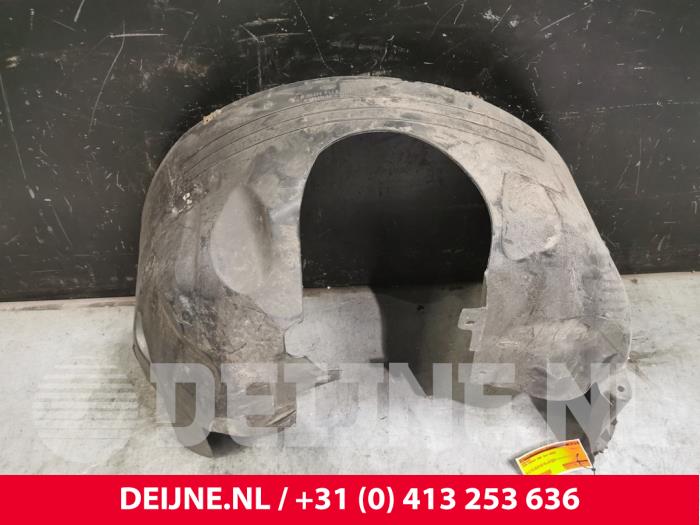 Używane Nadkole Ford Transit Connect Cena € 24,20 Z VAT oferowane przez van Deijne Onderdelen Uden B.V.