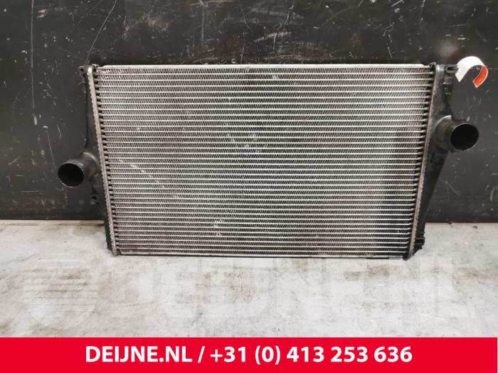 Usados Intercooler Volvo XC90 I 2.9 T6 24V Precio € 40,00 Norma de margen ofrecido por van Deijne Onderdelen Uden B.V.
