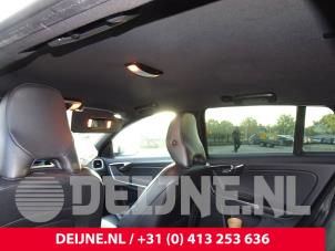 Używane Oswietlenie wewnetrzne tyl Volvo V60 I (FW/GW) 1.6 DRIVe Cena na żądanie oferowane przez van Deijne Onderdelen Uden B.V.