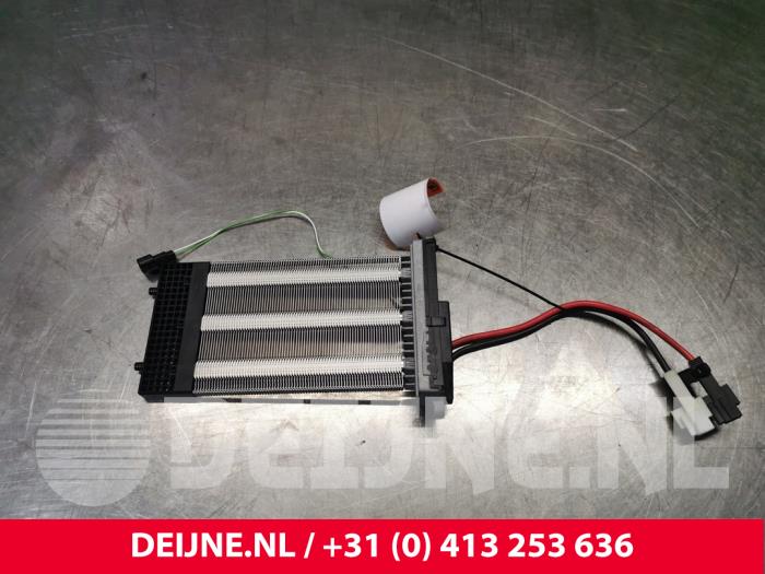 Begagnade Värmeelement Ford Transit 2.0 TDCi 16V Eco Blue 130 Pris € 60,50 Inklusive moms erbjuds av van Deijne Onderdelen Uden B.V.