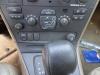 Heater control panel from a Volvo XC70 (SZ), 2000 / 2007 XC70 2.4 T 20V, SUV, Petrol, 2.435cc, 147kW (200pk), 4x4, B5244T3, 2000-03 / 2002-09, SZ58 2002