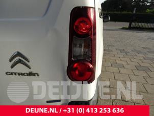 Used Taillight, right Citroen Berlingo 1.6 BlueHDI 100 Price € 48,40 Inclusive VAT offered by van Deijne Onderdelen Uden B.V.