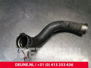 Używane Waz chlodnicy miedzystopniowej Mercedes Sprinter 3t (910.6) 211 CDI 2.1 D FWD Cena € 36,30 Z VAT oferowane przez van Deijne Onderdelen Uden B.V.