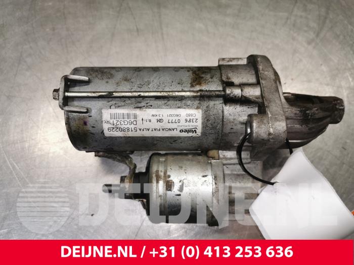 Begagnade Startmotor Opel Combo 1.3 CDTI 16V ecoFlex Pris € 48,40 Inklusive moms erbjuds av van Deijne Onderdelen Uden B.V.