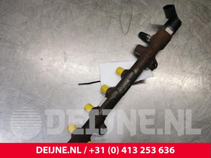 Fuel injector nozzle from a Ford Transit 2.0 TDCi 16V 2020