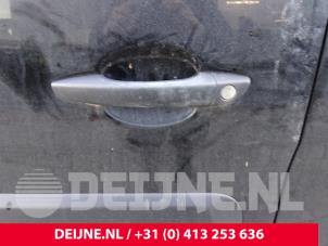 Used Minibus/van rear door lock mechanism Opel Vivaro 2.0 CDTI 150 Price on request offered by van Deijne Onderdelen Uden B.V.
