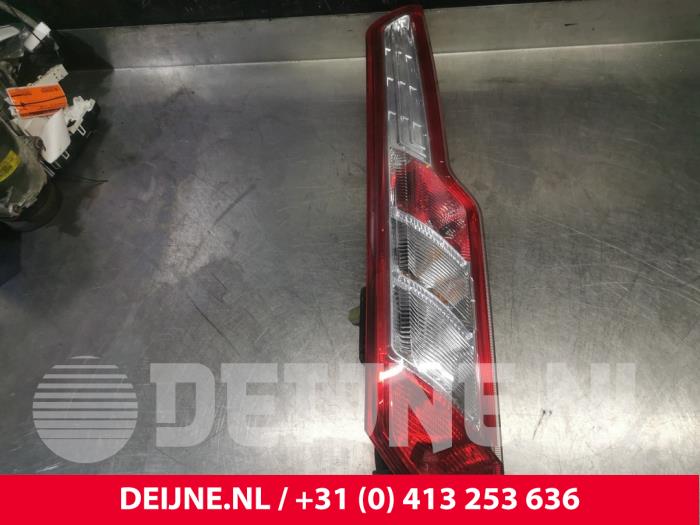Taillight, left from a Ford Transit Custom 2.2 TDCi 16V 2014