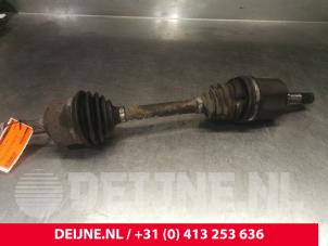 Used Front drive shaft, left Mercedes Vito (447.6) 1.6 111 CDI 16V Price on request offered by van Deijne Onderdelen Uden B.V.