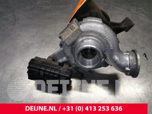 Usagé Turbo Mercedes Sprinter 3,5t (906.73) 311 CDI 16V Prix € 302,50 Prix TTC proposé par van Deijne Onderdelen Uden B.V.