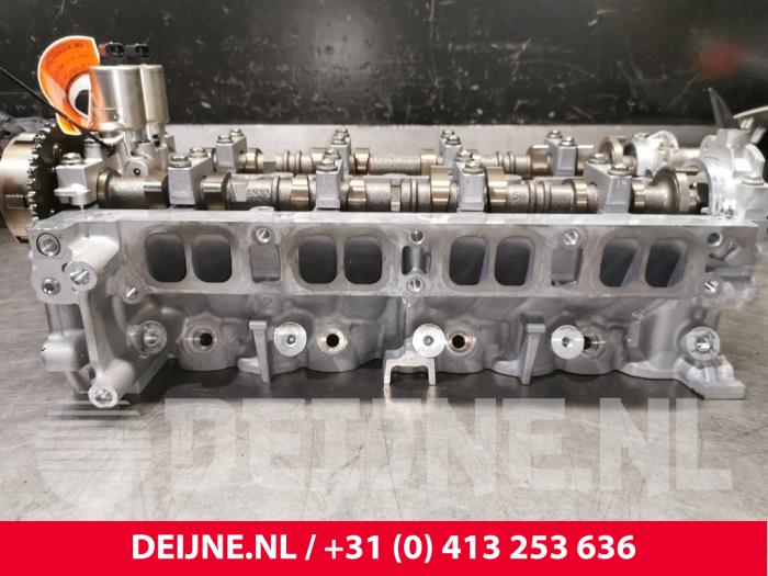 Cylinder head Volvo XC60 I 2.0 T5 16V - 36001820 01100843