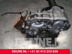 Used Oil pump Citroen Jumpy 2.0 Blue HDI 120 Price € 151,25 Inclusive VAT offered by van Deijne Onderdelen Uden B.V.