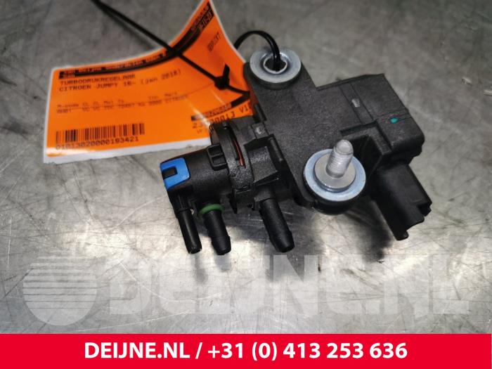 Régulateur pression turbo d'un Citroën Jumpy 2.0 Blue HDI 120 2018