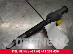 Used Injector (diesel) Citroen Jumpy 2.0 Blue HDI 120 Price € 151,25 Inclusive VAT offered by van Deijne Onderdelen Uden B.V.