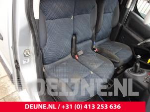 Used Double front seat, right Peugeot Partner (GC/GF/GG/GJ/GK) 1.6 HDI 90 Price on request offered by van Deijne Onderdelen Uden B.V.
